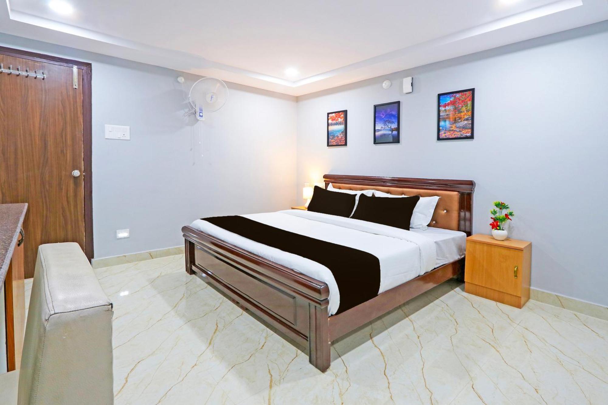 Super Townhouse Qualia Elite S R Nagar Hotel Hyderabad Exterior foto