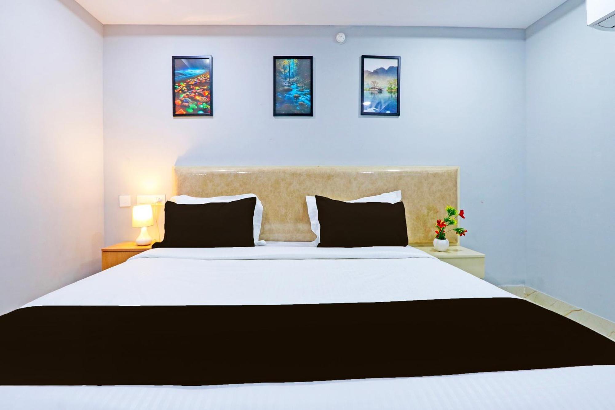 Super Townhouse Qualia Elite S R Nagar Hotel Hyderabad Exterior foto